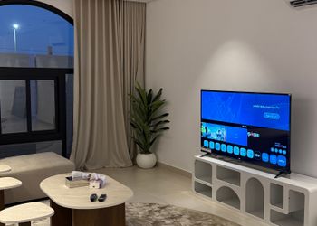 شالية بزحليقة مائية للكبار