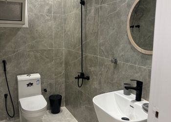 استديو بسرير ماستر وجلسة جانبية 