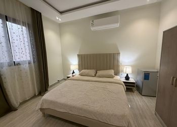 استديو بسرير ماستر