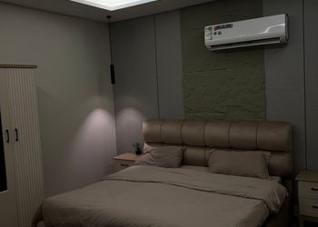 شقة مصممة بديكور عصري وبسيط