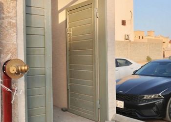 استديو هادئ بسرير ماستر 