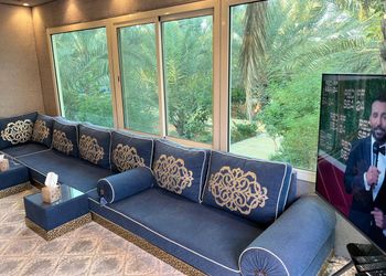استراحة بمسطح اخضر ومسبح