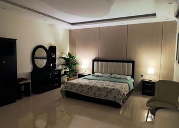شاليه بمسبح وألعاب أطفال