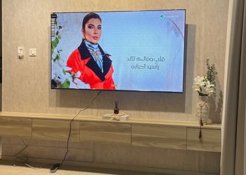 استديو بسرير ماستر وجلسة جانبية