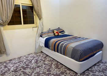 دوربغرفة جلوس وغرف نوم 