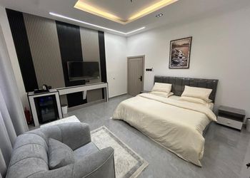 استديو بسرير ماستر ودخول ذاتي