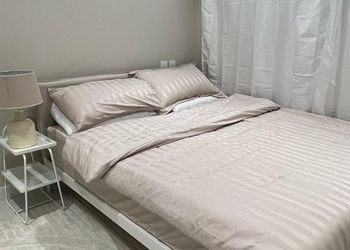 شقة بغرفة جلوس وغرفتين نوم 