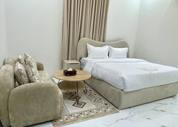 استديو هادئ بسرير ماستر 