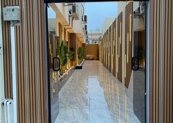 استديو بسرير ماستر وجلسة جانبية