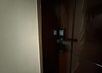 استديو بسرير ماستر 