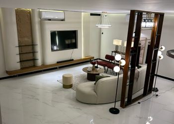 استديو هادئ بدخول ذاتي 