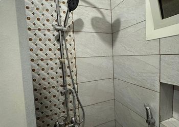 استديو بسرير ماستر وجلسة جانبية