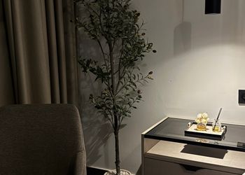 استديو هادئ بسرير ماستر