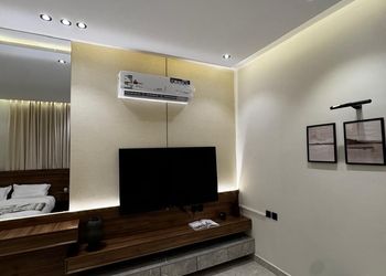 استديو بسرير ماستر وجلسة جانبية 