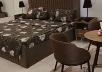 استديو بسرير ماستر 