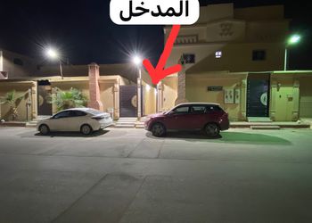 استديو هادئ بسرير ماستر 