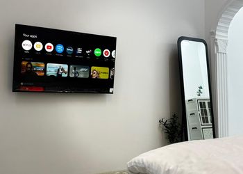 استديو هادئ بسرير ماستر 