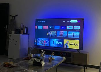 استديو بسرير مفرد وجلسة