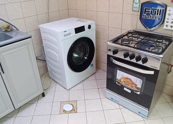 شقة بصالة وغرف نوم