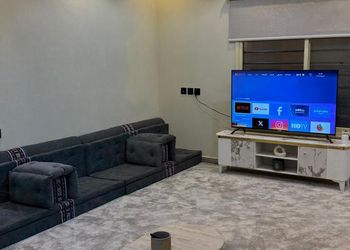 استراحه بجاسة خارجية وارضية 