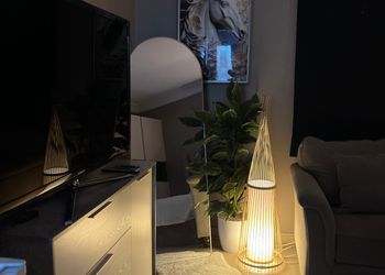 استديو هادئ بدخول ذاتي 