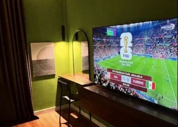 استديو بسرير ماستر وجلسة جانبية 