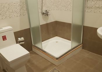 منتجع فندقي بألعاب أطفال ,ركن شواءفي العماريه
