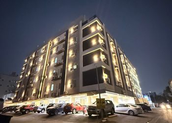 استديو بسرير ماستر ودخول ذاتي