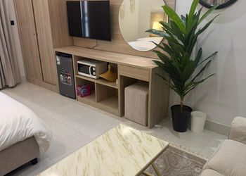 استديو هادئ بسرير ماستر 