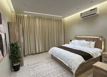 شقه بغرفه وصاله ومطبخ بدخول ذاتي