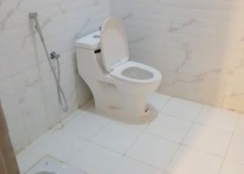شقة بثلاث غرف نوم وصالة 