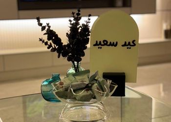 شقة أنيقة بصالة وغرفة نوم