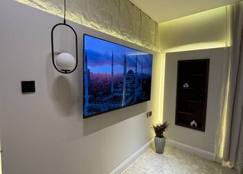 استديو هادئ بسرير ماستر 