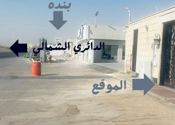 شاليه بجلسة خارجية ومسبح