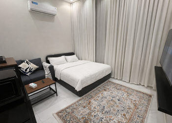 استديو بسرير ماستر ودخول ذاتي