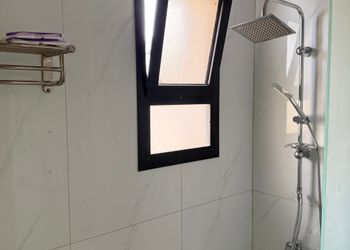 استديو بدخول ذاتي وتصميم هادئ 