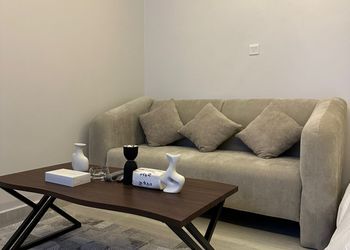 استديو بدخول ذاتي وسرير مريح