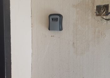استديو هادئ بسرير ماستر 