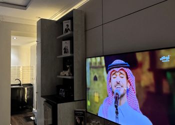 استديو بسرير ماستر وجلسة جانبية 