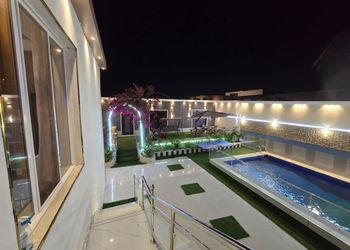 استراحة بجلسة خارجية و مجالس