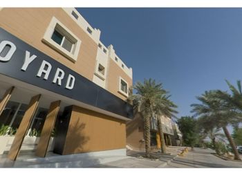 شقة بغرفتين نوم وصالة 