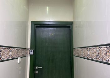 استديو بسرير ماستر ودخول ذاتي