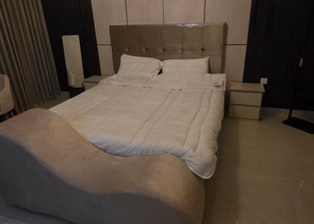 استديو بسرير ماستر