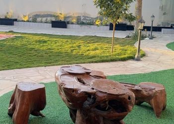 شاليه بمسبح والعاب أطفال