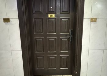 استديو بسرير ماستر