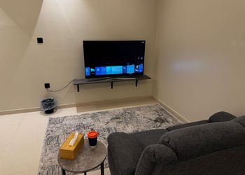 استديو بسرير ماستر