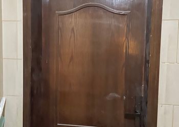 استديو بأثاث مريح وبسيط 