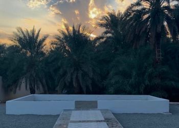 استراحة بجلسة خارجية و مجالس