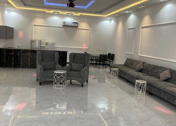 شاليه بغرفة نوم مطلة على المسبح