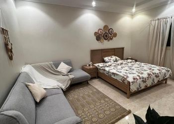 استوديو بدخول ذاتي 